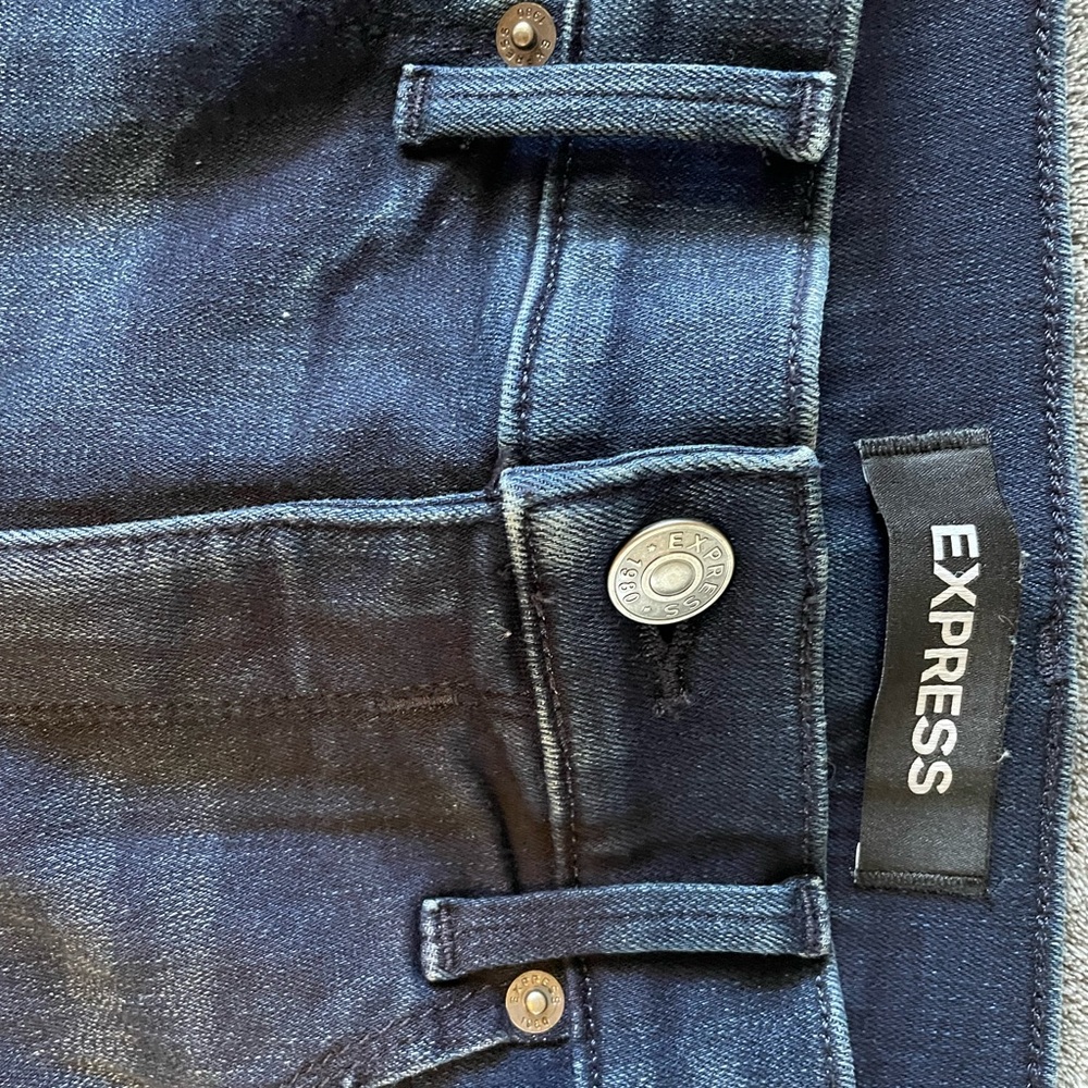 Express Dark Wash Skinny Jean